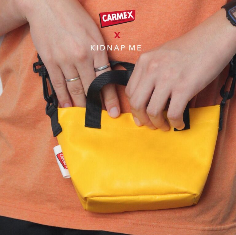 กระเป๋าผ้าใบ CARMEX
