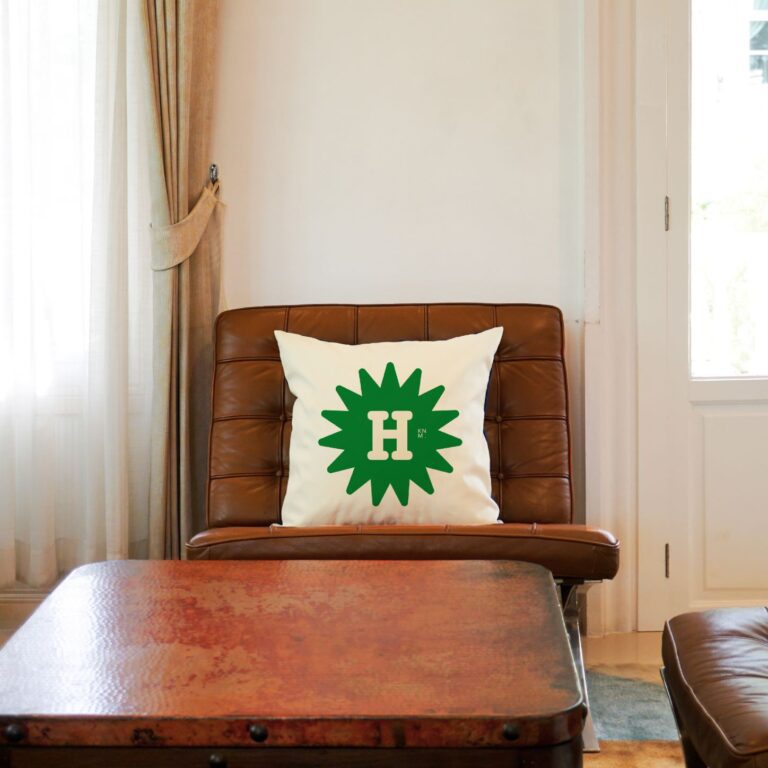 หมอน ทำชื่อ สกรีนชื่อ โลโก้ A-Z หมอน cushion