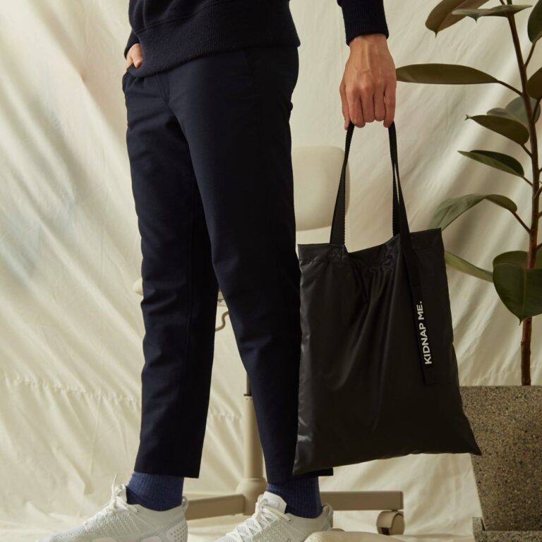 กระเป๋าผ้า TOTE BAG CLASSIC เนื้อผ้าร่มกันน้ำ