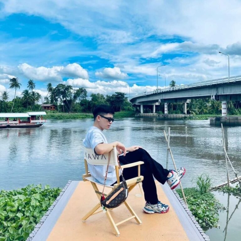 เก้าอี้พับ เก้าอี้ผู้กำกับ ผ้าแคนวาส สกรีน พิมพ์ข้อความ ชื่อ หรือโลโก้ เก้าอี้ผู้กำกับ เก้าอี้พิมพ์ชื่อ สกรีนโลโก้