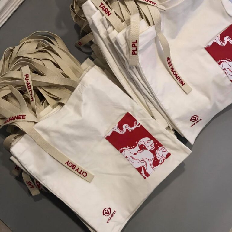 กระเป๋า TOTE BAG ทำโลโก้บริษัท