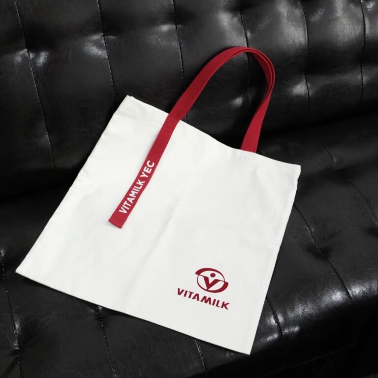 กระเป๋า TOTE BAG ทำโลโก้บริษัท