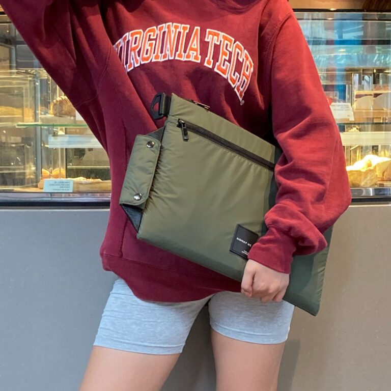 กระเป๋าเคสใส่ laptop หรือ โนตบุ๊ค Let's Work Case