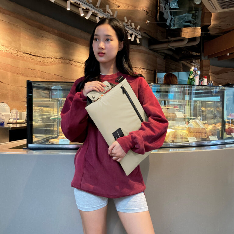 กระเป๋าเคสใส่ laptop หรือ โนตบุ๊ค Let's Work Case